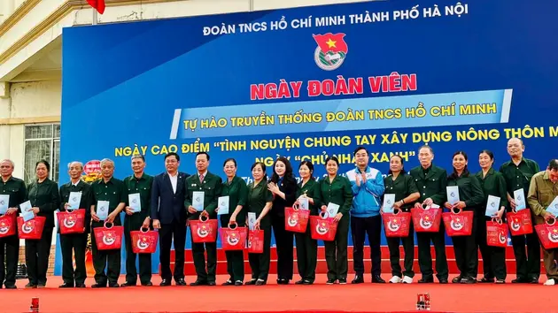 Thành đoàn Hà Nội khởi động ngày Chủ nhật xanh