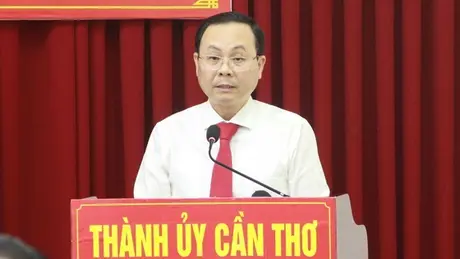 Nguyên Bí thư Thành uỷ Cần Thơ bị cảnh cáo