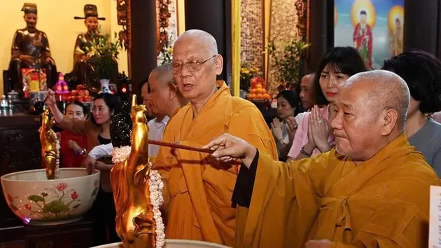 Trang nghiêm Đại lễ Phật đản