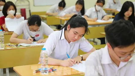 Ba đối tượng được miễn thi THPT