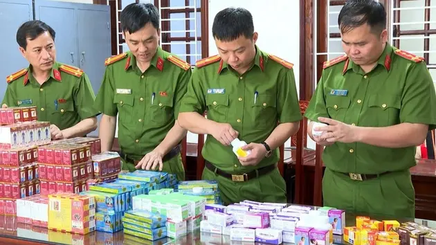Thủ tướng: Xử lý nghiêm tổ chức, cá nhân sản xuất, buôn bán thuốc giả, sữa giả