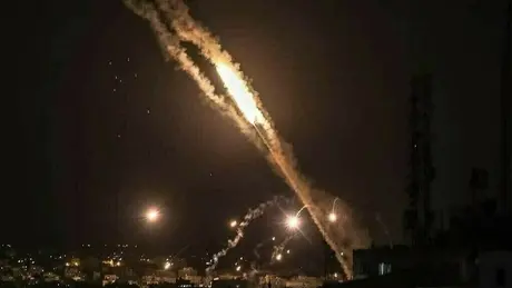 Israel ném bom mục tiêu gần Dinh Tổng thống Syria