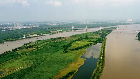 Hà Nội xem xét cho phép xây công trình tạm ven sông