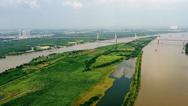 Hà Nội xem xét cho phép xây công trình tạm ven sông