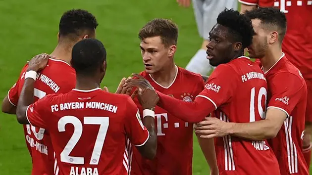 Bayern Munich hướng tới màn đăng quang sớm ở Bundesliga