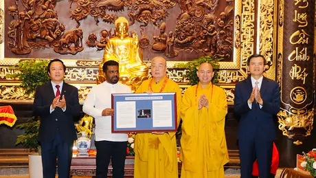 Tổng thống Sri Lanka thăm và làm việc tại chùa Bái Đính