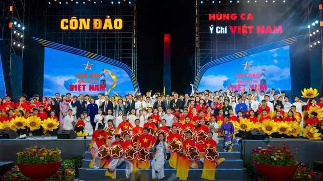 Tri ân các anh hùng liệt sĩ tại Côn Đảo