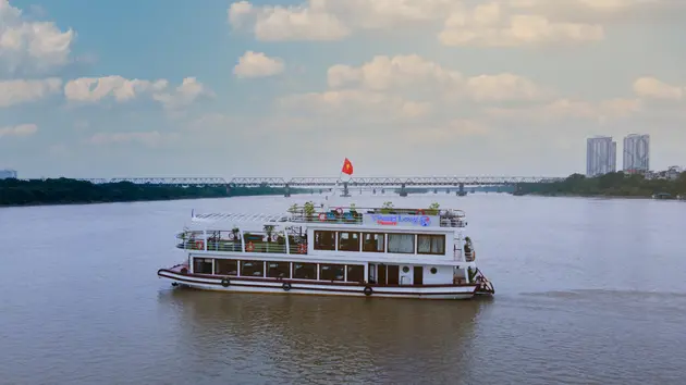 Chiều trên dòng sông Hồng | Hà Nội đến để yêu | 05/05/2025