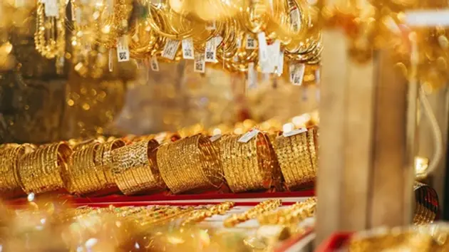 Giá vàng ngày 5/5 ổn định ở mức cao