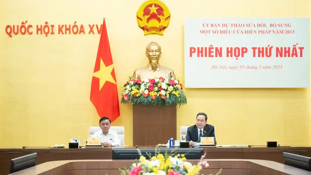 Lấy ý kiến Nhân dân về sửa đổi Hiến pháp từ 6/5