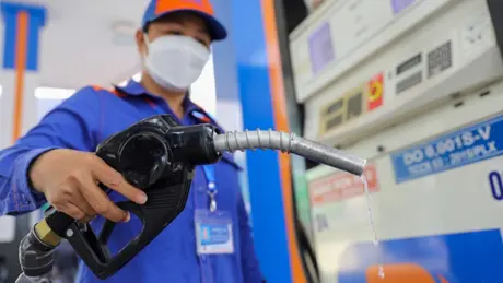 Giá xăng dầu đồng loạt giảm trong chiều 5/5