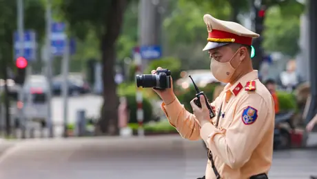 Không có ngoại lệ với vi phạm giao thông