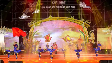 Nhiều hoạt động đặc sắc tại Hội Gióng - đền Phù Đổng