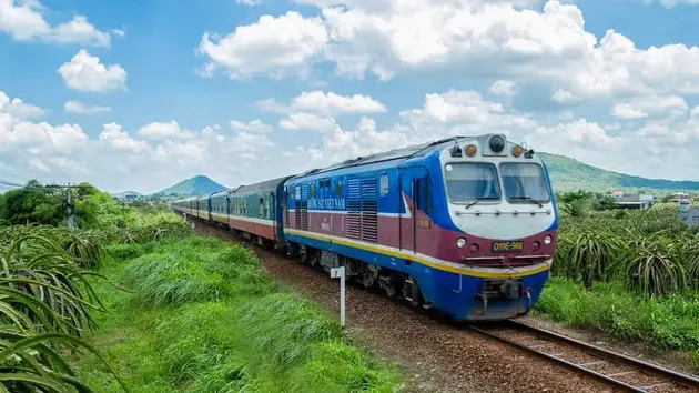 Tàu Bắc-Nam sẽ tăng chuyến trong dịp hè 2025