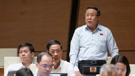 Đề xuất công chức tinh giản được hưởng hỗ trợ như 'đối tượng đặc thù'