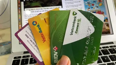Ngừng giao dịch công nghệ dải từ trên thẻ ATM từ 1/7