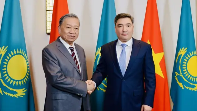 Tổng Bí thư hội kiến Thủ tướng Kazakhstan