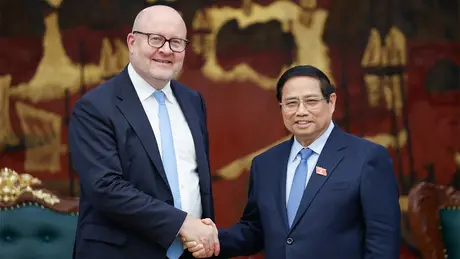 Thủ tướng tiếp Đoàn đại biểu Tòa án quốc tế về Luật biển