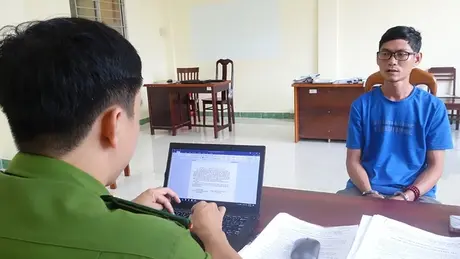 Nhân viên giao hàng tạo hiện trường giả, chiếm 150 triệu đồng