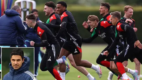 Arsenal đón chào sự trở lại của ba trụ cột