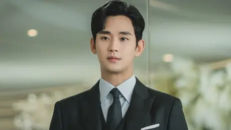 Kim Soo Hyun tiếp tục bị đưa ra bằng chứng 'nghiêm trọng'