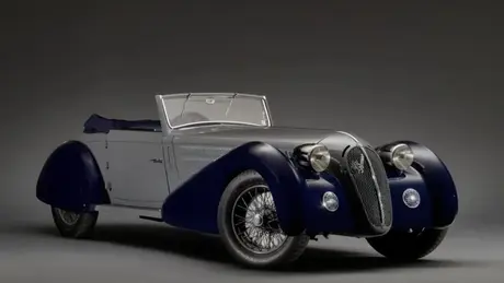 Siêu xe Alfa Romeo được đấu giá lên tới 104 tỷ đồng