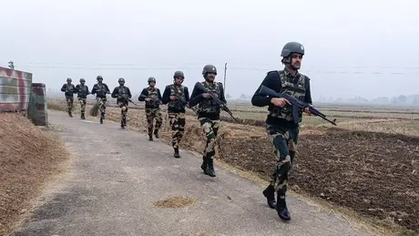 Pakistan tiếp tục xung đột biên giới với Ấn Độ