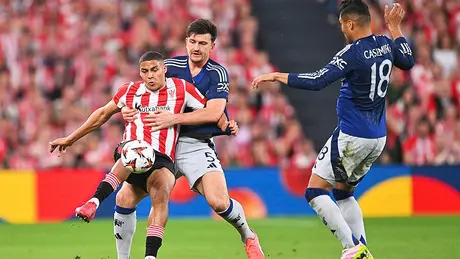 MU đứng trước cơ hội vào chung kết Europa League