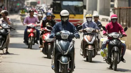 Thời tiết 9/5: Hà Nội ngày nắng nóng, đêm mưa dông