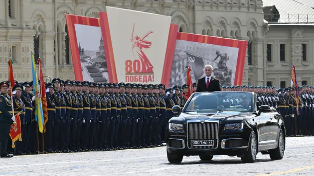 Aurus Senat, xe dẫn đầu lễ duyệt binh trên Quảng trường Đỏ