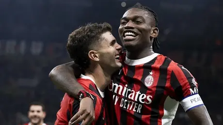 AC Milan thắng trận thứ ba liên tiếp