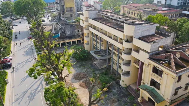 Bắc Giang sẽ đấu giá trụ sở bỏ hoang trên 'đất vàng'