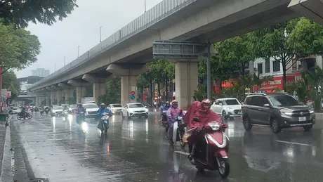 Thời tiết 10/5: cuối tuần Hà Nội dịu mát, có mưa rào