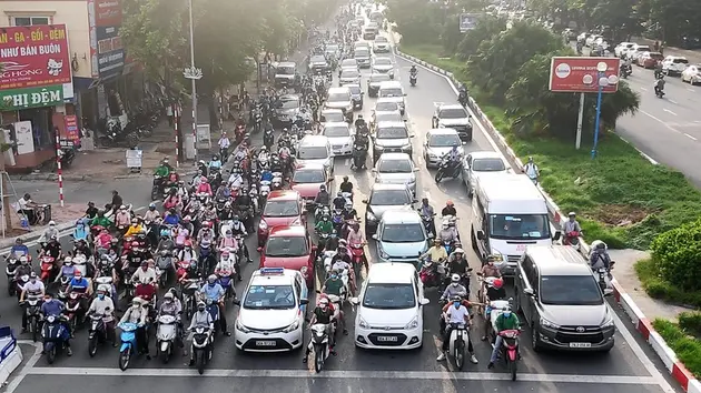 Tăng cường triển khai Luật Trật tự, ATGT đường bộ