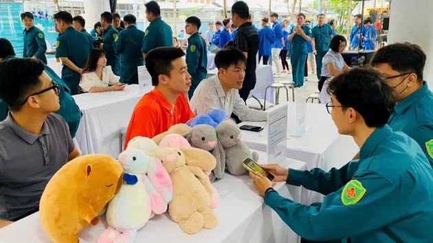 Phiên giao dịch việc làm lưu động quận Ba Đình