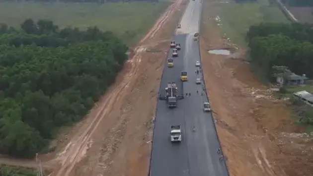 Đẩy nhanh tiến độ các dự án giao thông trọng điểm