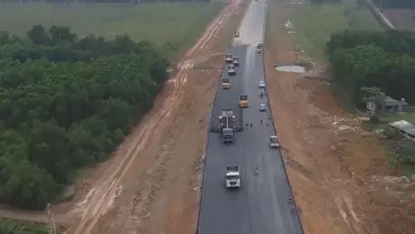 Đẩy nhanh tiến độ các dự án giao thông trọng điểm