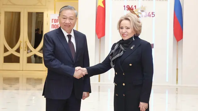 Tổng Bí thư hội kiến Chủ tịch Hội đồng Liên bang Nga