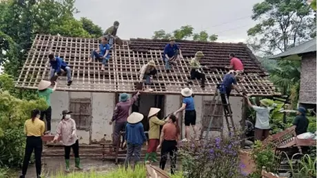 Toàn quốc còn 61.800 nhà tạm, nhà dột nát cần xóa bỏ