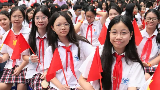 Hà Nội: Học phí lớp 6 trường công gần 5,8 triệu đồng