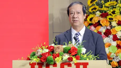 Học tập suốt đời theo tư tưởng Hồ Chí Minh
