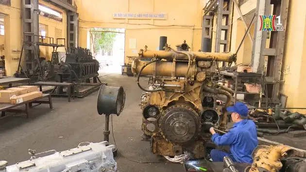 Đường sắt cần thay mới nhiều đầu máy, toa xe trước 2045