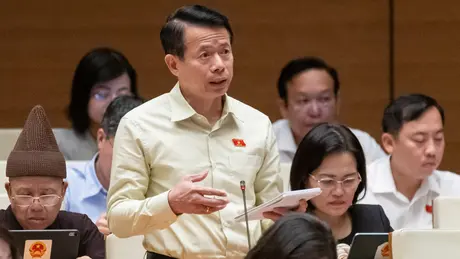 Bộ trưởng Nội vụ: 'Phân cấp, phân quyền nhưng không buông lỏng'