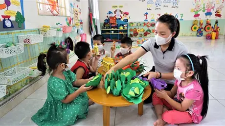 Đề xuất tăng phụ cấp giáo viên mầm non lên 45 – 80%