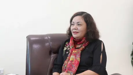 Cách chức hiệu trưởng Tiểu học Đoàn Kết