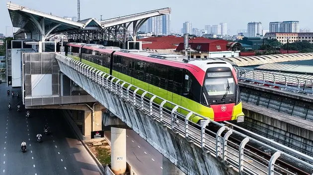 Buýt Hà Nội sửa lộ trình để thi công ga ngầm S12