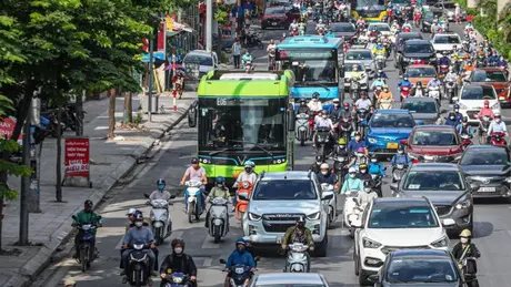Tiêu chuẩn khí thải tại Hà Nội và TP.HCM sẽ tăng