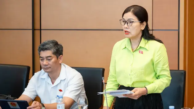 Tranh luận về mức phạt vi phạm giao thông 200 triệu đồng