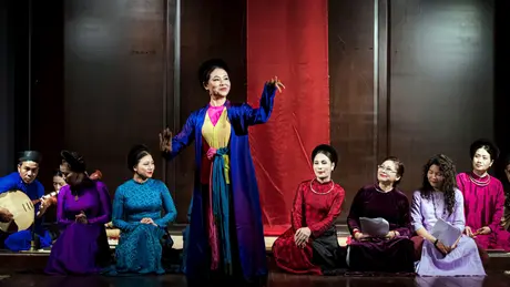 Hồn nhạc cổ kinh kỳ giữa lòng Hà Nội hiện đại