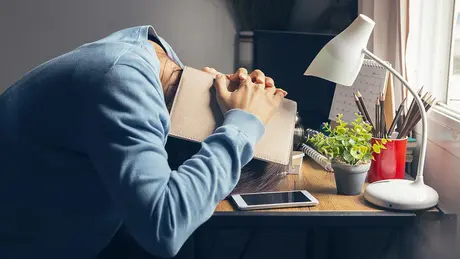 Trị liệu tâm lý online: Tiền mất – bệnh vẫn mang